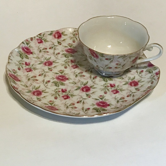 Lefton Other - 7 vintage Lefton  Rose Chintz snack sets + compote